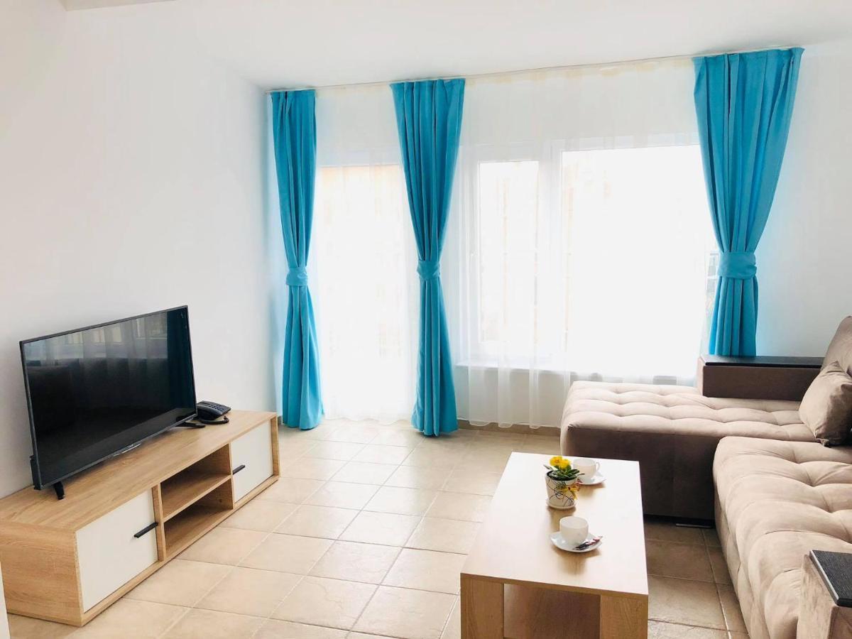 Nikola Hotel